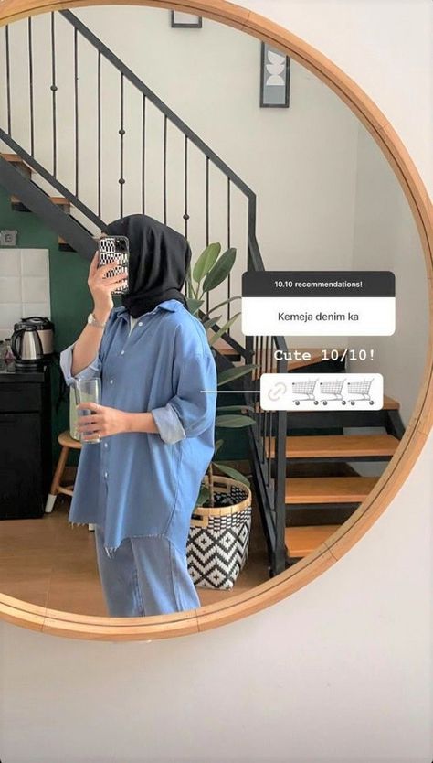 Light Blue Hijab Outfit, Blue Hijab Outfit, Outfit Kulot, Light Blue Jeans Outfit, Korean Style Outfit, Tunik Modern, Effortless Chic Outfits, Kemeja Denim, Blue Hijab