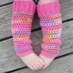 Baby Legwarmers:: Free #crochet leg warmers patterns for kids! Legwarmers Crochet, Crochet Baby Leg Warmers, Legwarmers Pattern, Leg Warmers Crochet Pattern, Toddler Leg Warmers, Leg Warmers Pattern, Crochet Boot Cuffs, Knitted Leg Warmers, Baby Leg Warmers