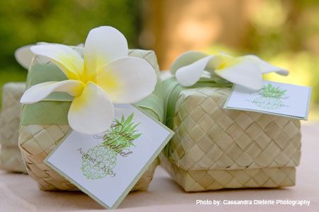 Eco-Friendly Market: Hawaiian Weddings, Lauhala Boxes, Hawaiian Wedding Favors, Plumerias, Destination Weddings, Green Wedding Favor Boxes, Pandan Lidded Boxes Plumeria Decor, Hawaiian Wedding Favors, Weddings Green, Hawaiian Weddings, Green Wedding Favors, Daun Pandan, Summer Wedding Favors, Honey Wedding Favors, Debut Ideas