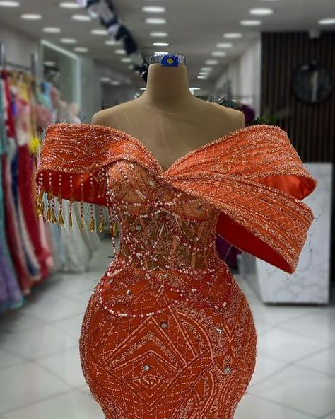 Traditional African Bridal Dresses, Modelling Outfits, Orange Wedding Dress, Orange Dress Outfit, Reception Party Dress, Lace Styles For Wedding, Afro Styles, 2023 Dress, Bridal Party Dress