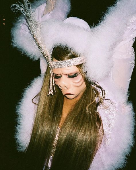 Ariana Grande Costume, Ariana Grande Halloween, Ariana Grande Images, Kylie Jenner Pictures, Ariana Instagram, Haunted Hotel, Ariana Grande Photos, Ariana G, Fashion For Women Over 40