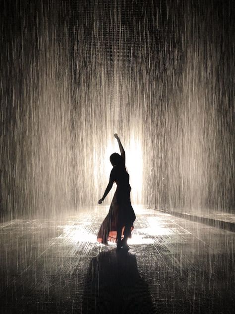 BEST PLACES TO VISIT IN SHARJAH - Bonjour Sunset Photography In The Rain, Raining Aesthetic, Rain Room, Girl In Rain, Scene Aesthetic, Water Shoot, Smell Of Rain, Rainy Day Aesthetic, Dance Forever