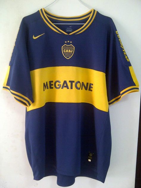 #Colección #BocaJuniors #BarrosSchelotto #Camiseta #Nike #Sponsor #Megatone #Goodyear Argentina Football, Retro Football Shirts, Good Year, Retro Football, Football Kits, Football Jerseys, Soccer Jersey, Sports Shirts, Football Shirts