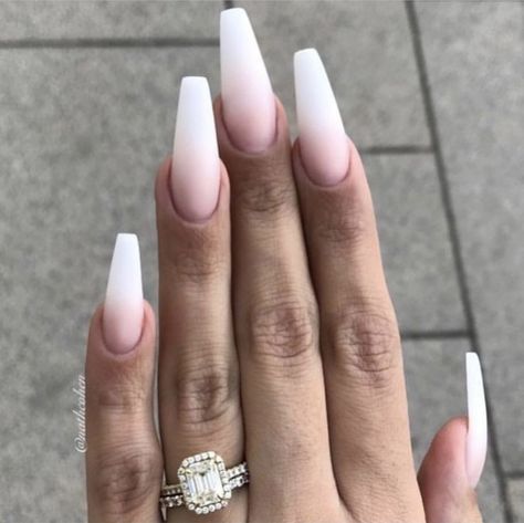 Ombré Wedding Nails, Ombre Nail Design, Hands Nails, Wedding Day Nails, Nails Ombre, Milky Nails, Pink Ombre Nails, Ombre Nail, Simple Acrylic Nails