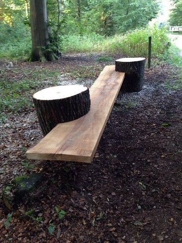 Diy Garden Patio, Wooden Benches, Diy Bench Outdoor, Jardim Diy, Cheap Backyard, Backyard Seating, Have Inspiration, Rustic Outdoor, Garden Bench