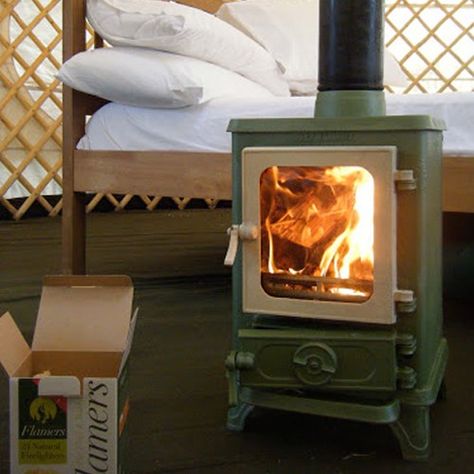 SMALL STOVE REVIEW: Salamander – The Hobbit | Tiny Wood Stove Small Log Burner, Hobbit Stove, Small Wood Burning Stove, Tiny Wood Stove, Small Wood Stove, Rv Furniture, Small Stove, Wood Stove Fireplace, Small Fireplace