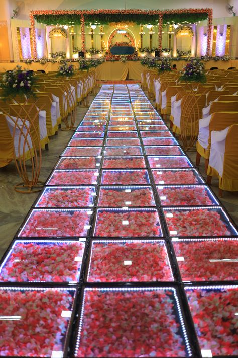 Nikkah Decor Like a Paradise ! . GulSiForLife . We had used apple green & beige drapes for the reception decor on the Stage ! . We had pastel flowers as running arrangements on the top along with mirrors welcoming the guests into the Nikkah event ! . #nikkah #nikkahceremony #nikkahbride #nikkahfied #nikkahdecor #nikkahstage #muslim #muslimah #muslimwedding #muslimweddingideas #nikkahdecor #nikkahdecoration #nikkahdecorideas #tamilnikkah . #tirunelveli #nagercoil #kanyakumari #valliyoor #ten Walima Stage Decoration Pakistan, Nikkah Event, Nikkah Decor, Beige Drapes, Bridal Entry, Bride Entry, Stage Decoration, Wedding Stage Decorations, Stage Decorations