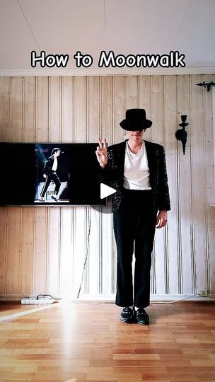 How To Do Moonwalk, How To Do The Moonwalk, Moon Walk Tutorial, Moonwalk Tutorial, Walk The Moon Shut Up And Dance, Michael Jackson Dance Tutorial, Moon Walk Michael Jackson, Fun Dances, Dance Fever