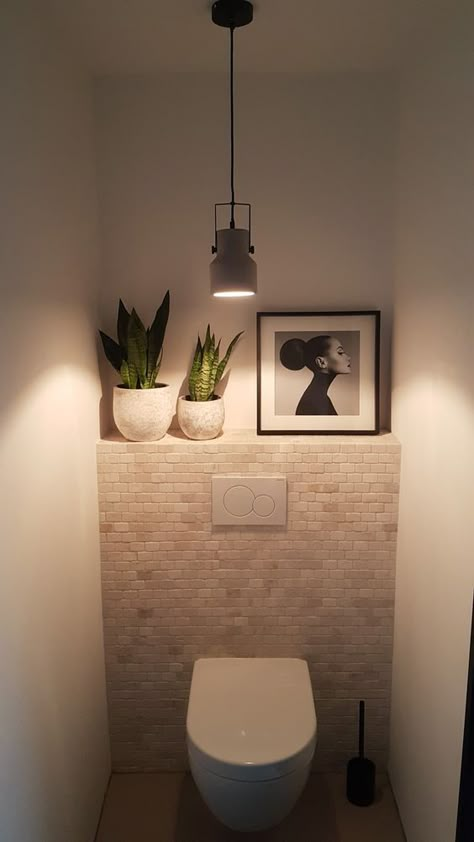 Small Toilet Room Decor Modern, Toilet Closet Wallpaper, Small Wc Design Toilet Room, Small Toilet Room Decor, Small Wc Ideas, Wc Lighting, Small Cloakroom Ideas, Small Toilet Design, Small Downstairs Toilet