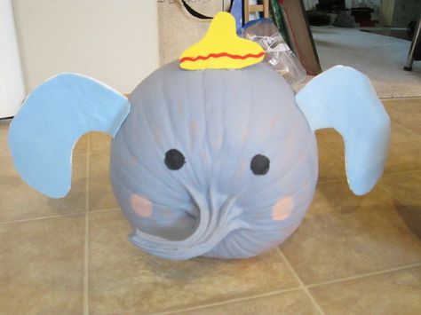 Dumbo Tsum Tsum pumpkin. Dumbo Pumpkin, Elephant Pumpkin, Neighborhood Halloween, No Carve Pumpkin, Halloween Costumes To Make, Inside Out Characters, Pumpkin Books, No Carve Pumpkin Decorating, 2024 Ideas