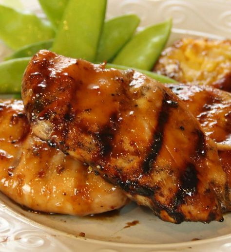 Peach Chutney Chicken, Peach Habanero Chicken, Peach Chicken Marinade, Chicken Recipes Using Peach Jam, Chicken With Peach Preserves, Peach Jam Chicken, Peach Glazed Chicken, Peach Sauce For Chicken, Peach Chicken Recipes