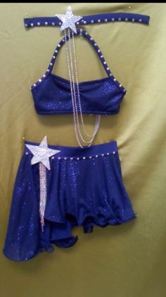 Chloe Lukasiak's "Dream on a Star" costume Dream On A Star Chloe, Star Dance Costume, Dance Moms Dance Costumes, Dance Mom Costumes, Dance Moms Outfits, Dance Lyrical, Lyrical Dance Costumes, Dance Moms Chloe, Dance Moms Season