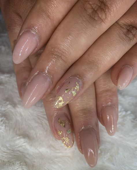 Acrylic Nails Almond, Classy Almond Nails, Light Pink Nails, Daisy Nails, Young Nails, Nail Tattoo, Nails Almond, 14th Birthday, Flower Nail Art