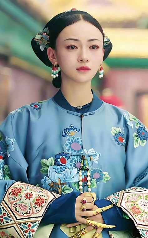 The Story Of Yanxi Palace, Qing Dynasty Clothing, Story Of Yanxi Palace, Story Images, Dynasty Clothing, Yanxi Palace, Aesthetic Asian, Ruyi's Royal Love In The Palace, Royal Love