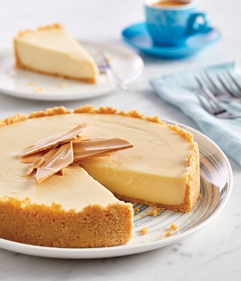 Caramilk Recipes, Caramilk Cheesecake, Cheesecake Philadelphia, Flavored Cream Cheeses, Mummy Recipes, Sweet Pies, Condensed Milk Recipes, Homemade Cheesecake, Christmas Foods