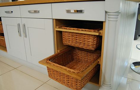 What is a wicker basket unit? - DIY Kitchens - Advice Wicker Basket Kitchen Storage, Wicker Basket In Kitchen Cabinets, Baskets In Kitchen Cabinets, Wicker Basket In Kitchen, Kitchen Baskets Modular, Wicker Basket Ideas, Basket In Kitchen, Wicker Basket Kitchen, Wicker Basket Decor Ideas