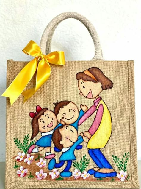 Jute Bag Painting Ideas, Diy Fabric Purses, Hand Painted Bags Handbags, Jute Bags Design, Painted Canvas Bags, Painted Burlap, Hand Painted Pillows, Animal Art Projects, Painted Clothes Diy