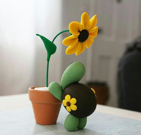 Sunflower Turtle, Polymer Clay Turtle, Clay Turtle, Jumping Clay, Clay Diy Projects, Polymer Clay Christmas, Clay Baby, Polymer Clay Diy, Cute Polymer Clay