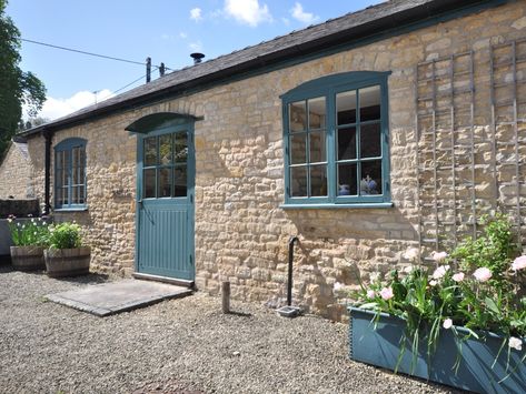 Barn Conversion Exterior, Stable Conversion, Cottage Extension, Country Cottage Interiors, Small Barn, Village Inn, Stone Cottages, Barn Renovation, Irish Cottage