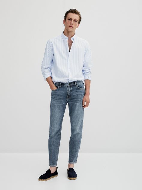 Light Blue T Shirt Outfit, Espadrilles Outfit Men, Sports Coat And Jeans, Trendy Mens Jeans, Espadrilles Outfit, Denim Outfit Men, Outfits For Spring, Espadrilles Men, Jeans Outfit Men