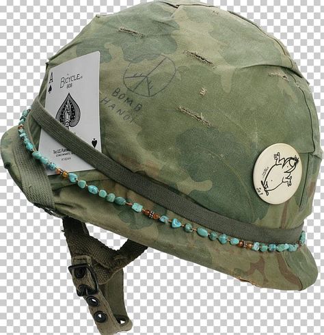 Vietnam Helmet, M1 Helmet, Combat Helmet, Army Helmet, Army Surplus, Moral Stories, Vietnam Veterans, Military Equipment, Military Art