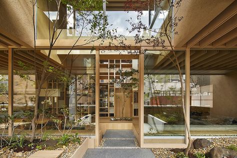 2022 Picture, Japan Picture, Timber Architecture, Hiroshima Japan, Commercial Complex, Garden Studio, Tropical Houses, Architecture Sketch, School Architecture