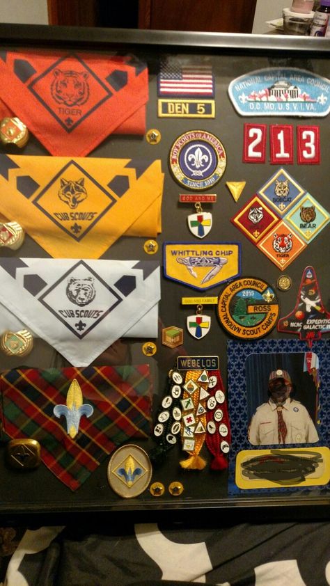 Cub Scout shadow box for arrow of light! Arrow Of Light Award Ideas, Arrow Of Light Shadow Box Ideas, Eagle Scout Shadow Box Display, Scout Display Ideas, Scout Shadow Box Ideas, Cub Scout Shadow Box Ideas, Eagle Scout Court Of Honor Ideas Display, Cub Scout Belt Loop Display, Eagle Scout Display