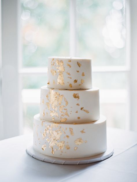 The 50 Most Beautiful Wedding Cakes | Brides White Wedding Cupcakes, Elegant Cake, Creative Wedding Cakes, Dog Cake Topper, Gold Cake Topper, Gold Wedding Cake, Gold Cake, Wedding Elegant, Elegant Wedding Cakes