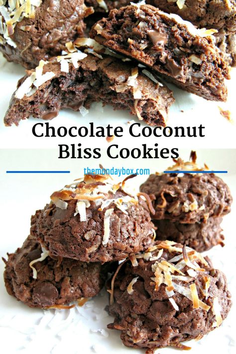 Weird Cookie Recipes, Cookie With Coconut, Sabbath Meals, Macarons Ideas, Mounds Candy, Mounds Bar, Chocolate Coconut Cookies, Coconut Cookies Recipes, Box Cookies