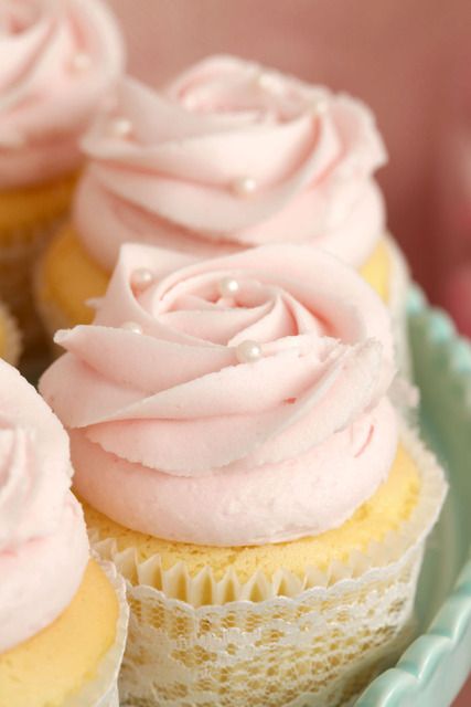 Pink Rose cupcakes with Candy Pearls on top for a Bridal Shower #bridal #cupcakes Pink Rose Cupcakes, Cupcake Rose, Bridal Shower Cupcakes, Simple Bridal Shower, Vintage Bridal Shower, Rose Cupcakes, Bridal Shower Food, Simple Wedding Cake, Pink Bridal Shower