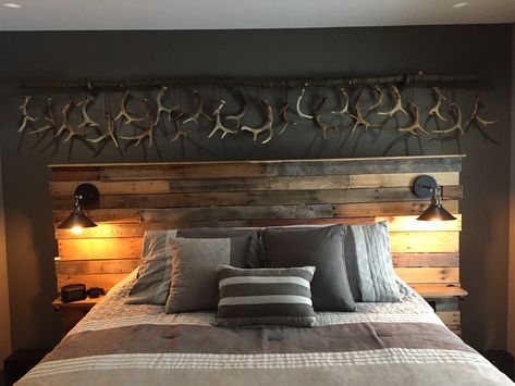 Teen Boy Hunting Bedroom, Deer Hunting Bedroom, Hunting Bedroom Ideas, Boys Hunting Bedroom, Boys Hunting Room, Hunters Bedroom, Hunting Themed Bedroom, Camo Room