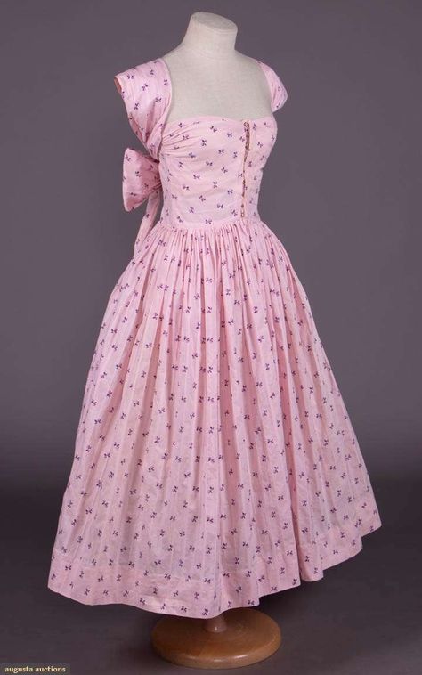 Auctions by Date 1960s Pink Dress, 1950s Pink Dress, 1950's Dresses, Mv Outfits, Claire Mccardell, Fashion 1950, Vintage Pink Dress, Pink Strapless Dress, Classic Names