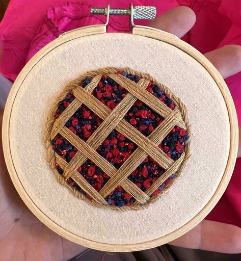 Pie Embroidery, Mixed Berry Pie, Embroidery Works, Thread Painting, French Knot, Creative Artwork, Self Design, Unique Crafts, Embroidery Craft