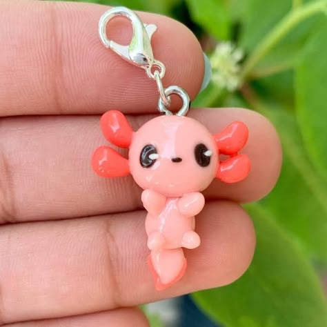 Axolotl Clay, Kawaii Axolotl, Fimo Kawaii, Necklace Clay, Jewelry Polymer Clay, Clay Things, Salamanders, Polymer Clay Figures, Clay Diy Projects