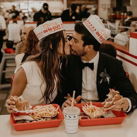 In-N-Out Burger (@innout) • Instagram photos and videos In N Out Wedding, Fun Vegas Wedding, Wedding Food Truck, Las Vegas Wedding Photos, Vegas Wedding Photos, Pool Wedding, Bhldn Wedding, Anthropologie Wedding, Las Vegas Elopement