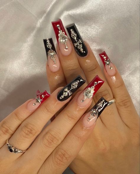 Red And Back Acrylic Nails, Red Black Nails Coffin, Cute Nails Red And Black, Red Black And Silver Quinceanera, Red Black Almond Nails, Black And Red Nail Inspo Acrylic, Black Nail Red French Tip, Red And Black Medium Nails, Black Snd Red Nail Designs