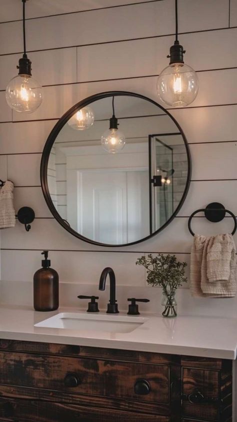 Moody Industrial Bathroom, Modern Farmhouse Bathroom Mirrors, Rustic Bathroom Mirror Ideas, Black White Wood Bathroom, Modern Farmhouse Bathroom Ideas, Rustic Bathroom Mirrors, Farmhouse Bathroom Mirrors, Brown Bathroom Ideas, Farmhouse Bathroom Ideas