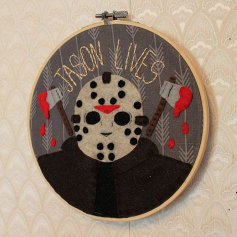 Horror Embroidery, Movie Embroidery, Happy Friday The 13th, Jason Vorhees, Trippy Wallpaper, Horror Characters, Diy Embroidery, Horror Movie, Crafts To Do