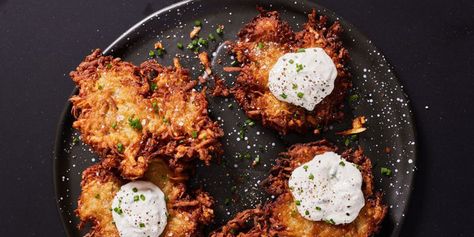 These latkes have the laciest edges ever. Dinner Party People, Avocado Dip Recipe, Horseradish Recipes, Passover Dinner, Brisket Oven, Braised Brisket, Potato Latkes, Matzo Meal, Prepared Horseradish