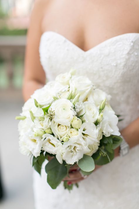 Beautiful classic round white bridal bouquet Round Wedding Bouquets, Wedding Inspo Green, Wedding Add Ons, Nail Wedding, Bridal Florals, Bridal Nails Wedding, Bridal Party Bouquets, Arrangement Of Flowers, Wedding Manicure