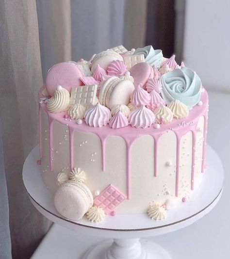 Blue And Pink Ombre Cake, 12th Birthday Cake, 14th Birthday Cakes, Candy Birthday Cakes, 13 Birthday Cake, Macaron Cake, Birthday Cakes For Teens, Pastel Cakes, Elegant Birthday Cakes