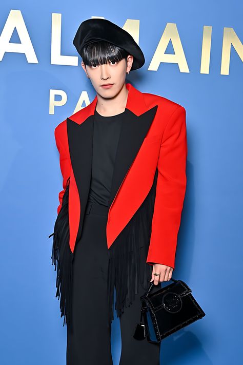 Hongjoong Fashion, Ss24 Fashion, Balmain Men, Hongjoong Ateez, Pretty Pink Princess, Boyfriend Wallpaper, Kim Hongjoong, Mood Board Fashion, Fashion Event