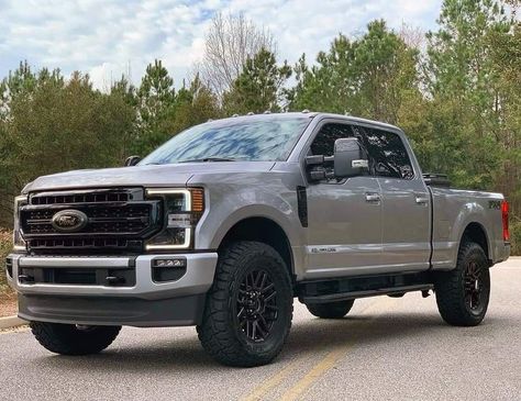 Ford F 350 Super Duty, F 250 Super Duty, Adventure Truck, Ford F250 Diesel, Ford Super Duty Trucks, Diesel Trucks Ford, Super Duty Trucks, Future Trucks, Jacked Up Trucks