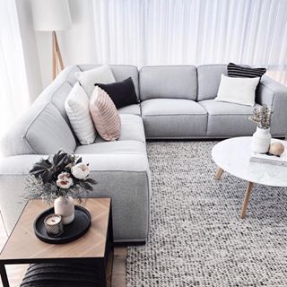 M E G C A R I S | (@megcaris.interiors) • Instagram photos and videos Make Your Room Cozy, Gorgeous Living Room, Room Cozy, Living Room Color Schemes, Small Living Room Decor, Room Color Schemes, Room Color, Living Room Decor Modern, Apartment Inspiration