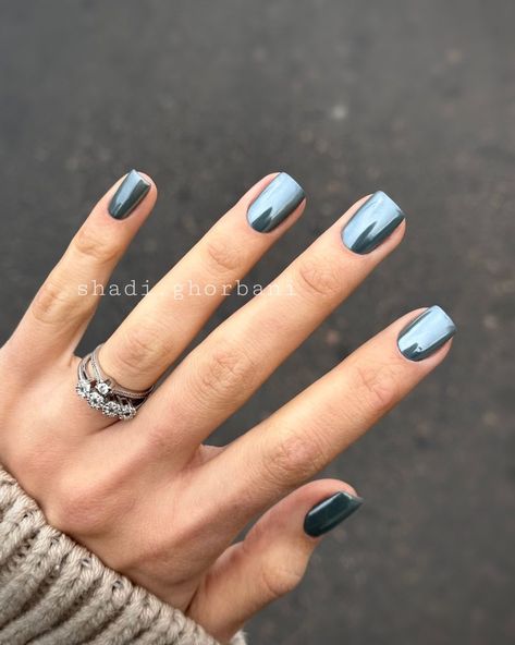 23  Simple Short Square Acrylic Nail Ideas (2024) - DrExplains Short Square Acrylic Nail Ideas, Nails Metallic Chrome, Chrome Nail Designs, Square Gel Nails, Red Chrome Nails, Blue Chrome Nails, Acrylic Nail Ideas, Pink Chrome Nails, Chrome Nails Designs