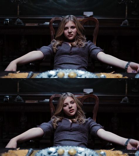 Chloë Moretz | Dark Shadows (2012) Dark Shadows Chloe Moretz, Dark Shadows Carolyn, Dark Shadows Movie, Dark Shadows 2012, Jackie Earle Haley, Tim Burton Movies, Chloe Grace Mortez, Chloë Moretz, Tim Burton Films