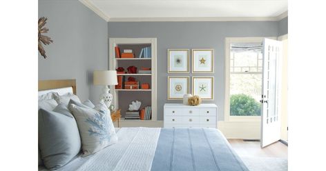 "Timber Wolf is my go-to gray when I'm looking for something deeper and moodier," Lindsay Pennington tells us. "This gray is more Benjamin Moore Bedroom, Wall Silhouette, Best Gray Paint, Bedroom Paint Colors Master, Benjamin Moore Gray, White Heron, Art Teen, Color Combinations Paint, Revere Pewter