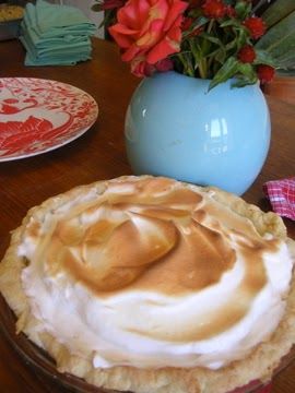 Cranberry Meringue, Cranberry Meringue Pie, Cranberry Pie, Holiday Baking Recipes, Pies Maker, Thanksgiving Meal, Meringue Pie, Creamy Desserts, Holiday Cooking