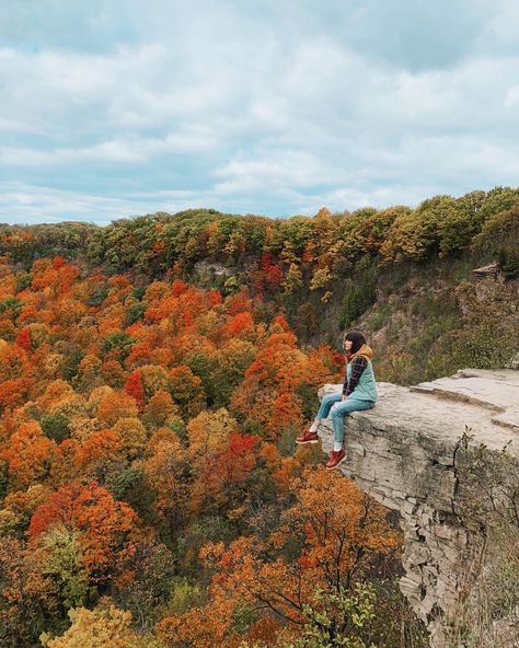 Capture the essence of street style at Dundas Peak with this captivating photo, a perfect blend of style and nature's fall colors. Use this shot as your inspiration for your next fall photoshoot, embodying the best of outdoor fashion photography. Niagara Falls Trip, Outdoor Fashion Photography, Dundas Ontario, Fall Aesthetics, Street Style Photography, Road Trip Ideas, Algonquin Park, All This Time, Explore Canada