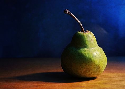 Cherries Still Life, Pear Reference Photos For Artists, Pear Reference Photo, Pear Still Life Photography, Pear Reference, Simple Still Life Reference, Art Reference Objects, Fruits Reference, Still Life Reference